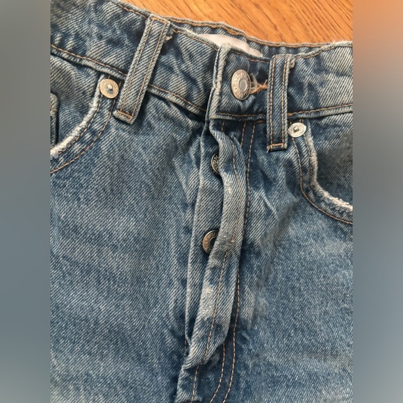 Zara denim distressed shorts 2 - Picture 5 of 8